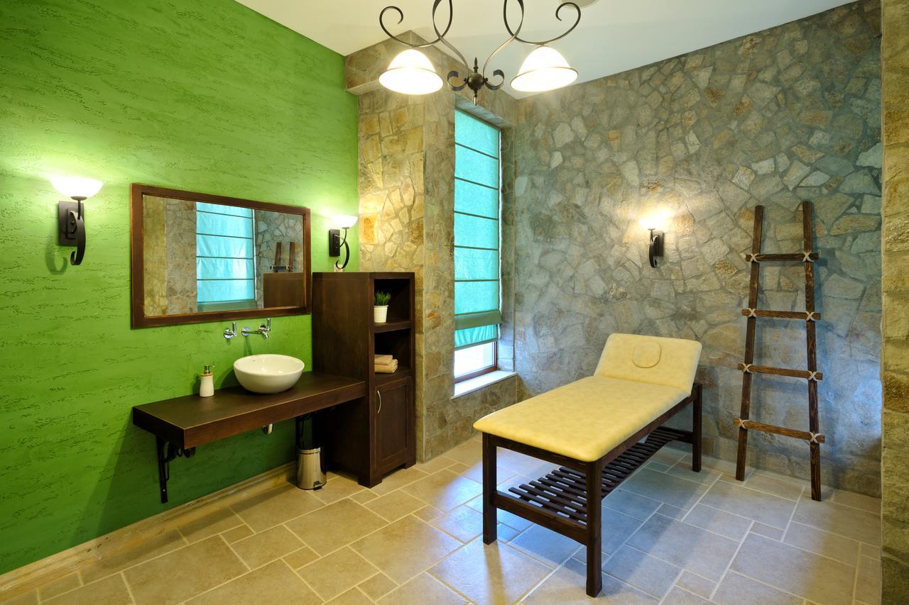 Midalidare Hotel & Spa Mogilovo Ngoại thất bức ảnh
